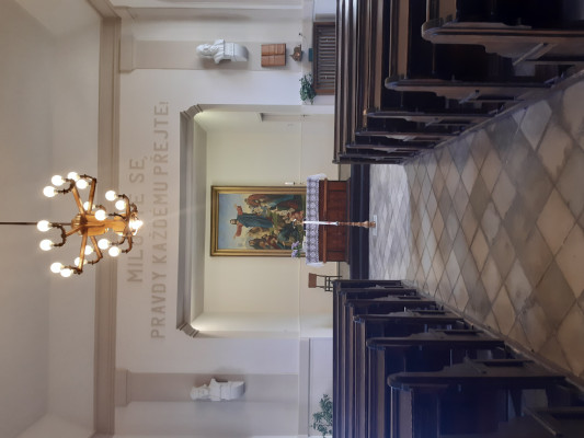 interiér kostela / Autor fotografie: Michal Brejtr