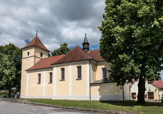 Dolní Cerekev, kostel sv. Maří Magdalény