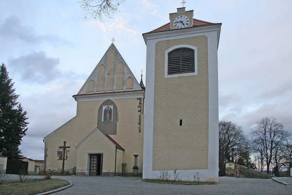 Benešov, kostel sv. Mikuláše