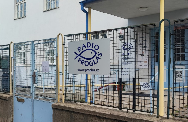 Vchod Radio Proglas Pellicova 2c
