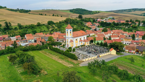 Letonice, kostel sv. Mikuláše