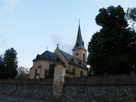 Kostel sv. Jiří Praha Hloubětín 
