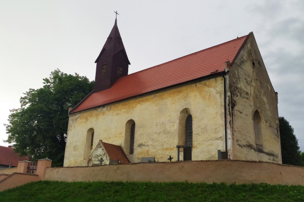 Votice-Martinice, kostel Nanebevzetí Panny Marie