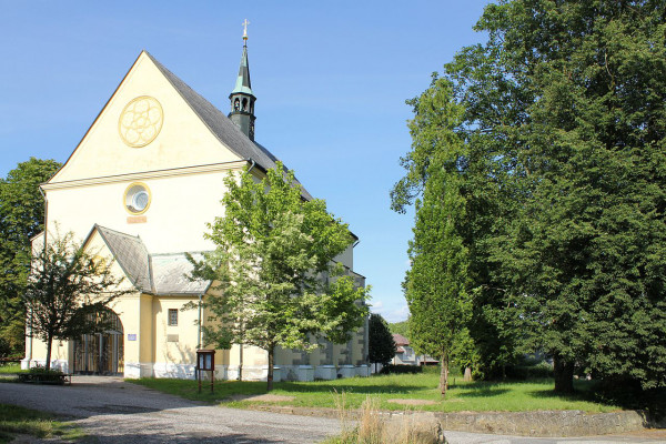 Kostel sv. Václava Rovensko - foto / Kostel sv. Václava, Rovensko pod Troskami