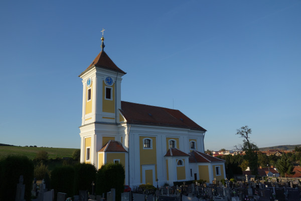 Letonice, kostel sv. Mikuláše