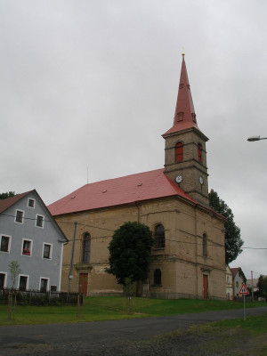 Otročín, kostel sv. Michaela Archanděla