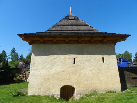 Stonařov, kostel sv. Václava